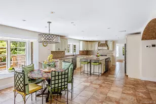 12 Sloanes Ct, Sands Point, NY 11050 - Photo 16