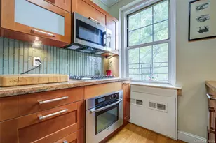 117-01 Park Ln S, Kew Gardens, NY 11415 - Photo 14