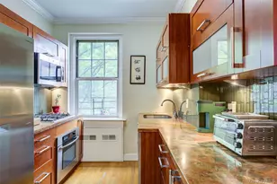 117-01 Park Ln S, Kew Gardens, NY 11415 - Photo 16