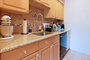 23 Old Mamaroneck Rd, White Plains, NY 10605 - Photo 8