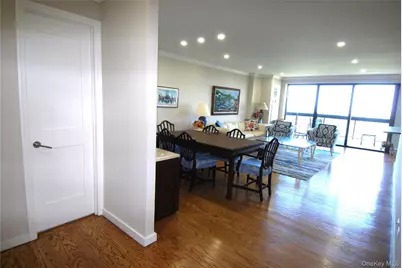 27010 Grand Central Parkway #33G, Floral Park, NY 11005 - Photo 2