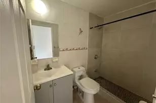 85-45 Britton Ave, Elmhurst, NY 11373 - Photo 16