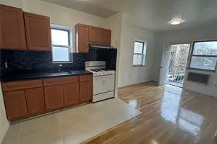 85-45 Britton Ave, Elmhurst, NY 11373 - Photo 10