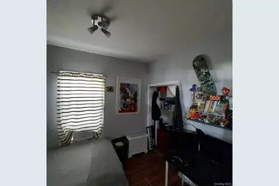 230 E New York Avenue, Valley Stream, NY 11580 - Photo 20