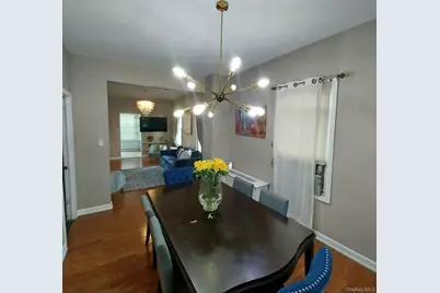 230 E New York Avenue, Valley Stream, NY 11580 - Photo 16