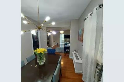 230 E New York Avenue, Valley Stream, NY 11580 - Photo 6