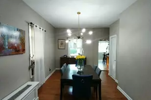 230 E New York Ave, Valley Stream, NY 11580 - Photo 18