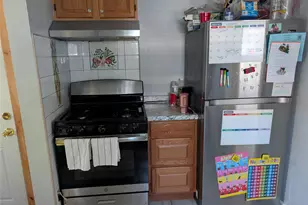 186 Westbury Blvd, Hempstead, NY 11550 - Photo 2