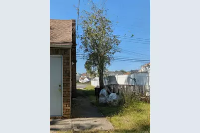 186 Westbury Boulevard, Hempstead, NY 11550 - Photo 20