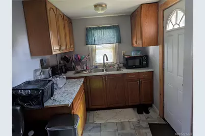 186 Westbury Boulevard, Hempstead, NY 11550 - Photo 26