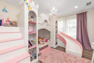 8 Family Lane, Levittown, NY 11756 - Photo 20