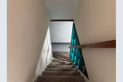 29 Dorchester Street, Huntington Station, NY 11746 - Photo 22