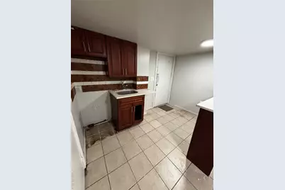 143-08 224 Street, Springfield Gardens, NY 11413 - Photo 22