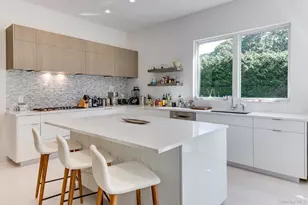 70 Cove Hollow Rd, East Hampton, NY 11937 - Photo 4