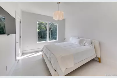 70 Cove Hollow Road, East Hampton, NY 11937 - Photo 14