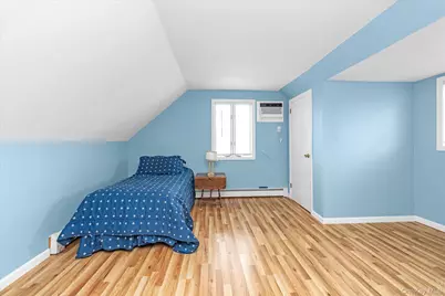 1628 Oswego Street, East Meadow, NY 11554 - Photo 12