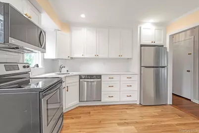 1628 Oswego Street, East Meadow, NY 11554 - Photo 6