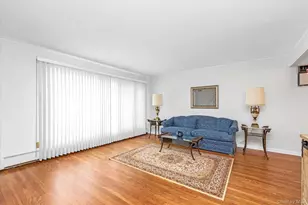 1628 Oswego St, East Meadow, NY 11554 - Photo 2