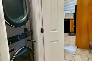 2525 Hone Ave, Bronx, NY 10469 - Photo 12