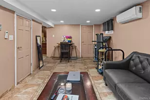 47 Alden Ave, Valley Stream, NY 11580 - Photo 24