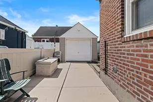 47 Alden Ave, Valley Stream, NY 11580 - Photo 28