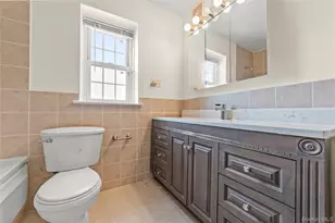 75-48 195th St, Fresh Meadows, NY 11366 - Photo 26