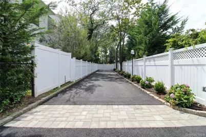 8 Sealy Drive, Lawrence, NY 11559 - Photo 38