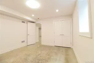 8 Sealy Dr, Lawrence, NY 11559 - Photo 36