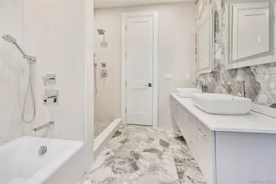 8 Sealy Drive, Lawrence, NY 11559 - Photo 14