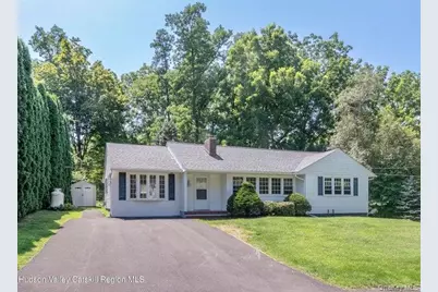 408 Fairview Avenue, Hurley, NY 12443 - Photo 2