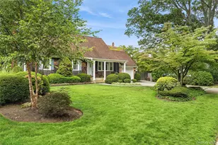 222 Half Hollow Rd, Deer Park, NY 11729 - Photo 28