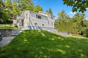 398 E Main St, Jefferson Valley, NY 10535 - Photo 30