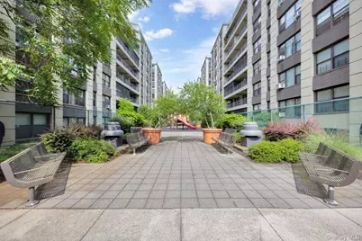 9850 63rd Drive #1F, Rego Park, NY 11374 - Photo 4