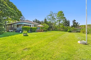 23 Marjorie Ln, Sag Harbor, NY 11963 - Photo 14