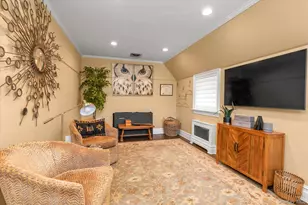 7 Stuyvesant Pl, Lawrence, NY 11559 - Photo 12