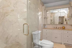 7 Stuyvesant Pl, Lawrence, NY 11559 - Photo 16