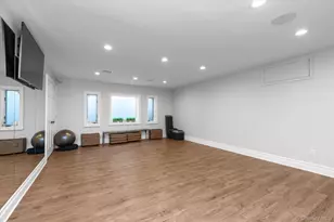 7 Stuyvesant Pl, Lawrence, NY 11559 - Photo 22