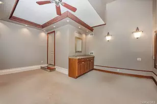 1 Earl Rd, Melville, NY 11747 - Photo 16