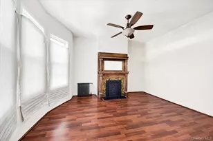 1573 Hollywood Ave, Bronx, NY 10461 - Photo 8