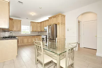 3309 Parkview Drive, Spring Valley, NY 10977 - Photo 8