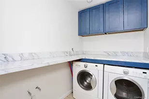 3309 Parkview Dr, Spring Valley, NY 10977 - Photo 38