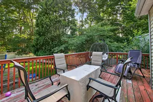 7 Eleanor Pl, Airmont, NY 10952 - Photo 32