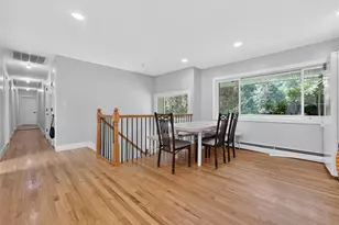 7 Eleanor Pl, Airmont, NY 10952 - Photo 8