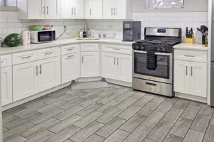 2593 Loftus Ave, Oceanside, NY 11572 - Photo 20