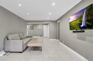 18-40 211th St, Bayside, NY 11360 - Photo 10