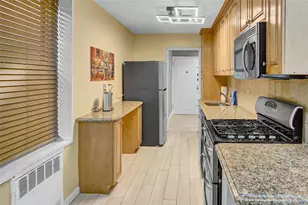 18-40 211th St, Bayside, NY 11360 - Photo 12