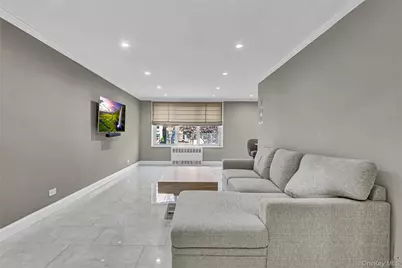 18-40 211 Street #1C, Bayside, NY 11360 - Photo 8