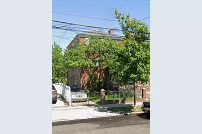 422 Castle Hill Avenue, Bronx, NY 10473 - Photo 1