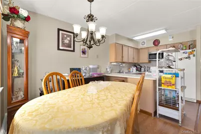 158 Beach 61st Street, Arverne, NY 11692 - Photo 18