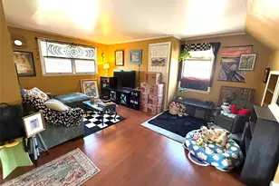 195 Clunie Ave, Yonkers, NY 10703 - Photo 2